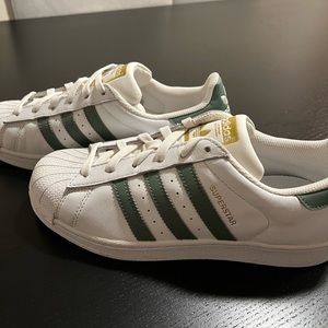 Adidas Superstar - White/Olive Green - Men’s 6/Women’s 7